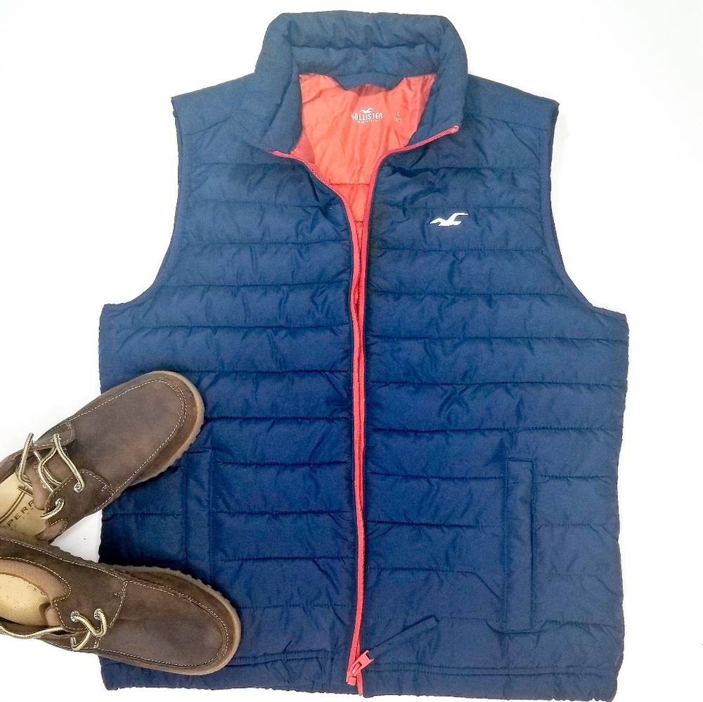 Men's Navy puffer vest